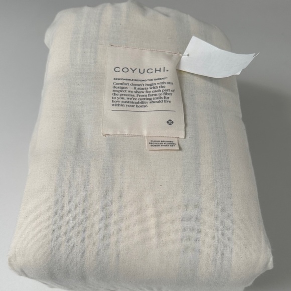 Coyuchi Cloud Brushed Recycled Flannel Queen SheetSet Juniper Herringbone Stripe - Picture 4 of 6